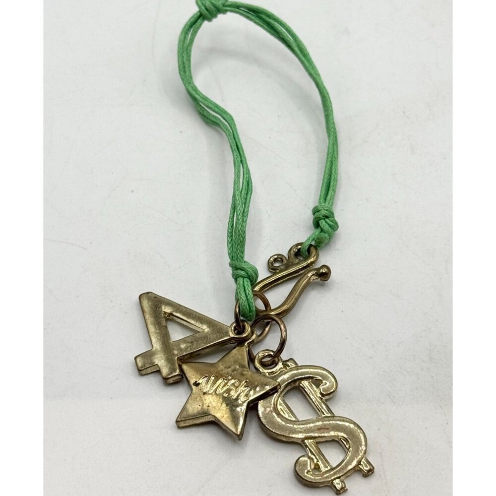 Vintage green thread charm bracelet